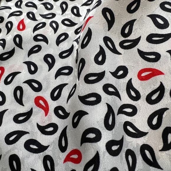 Lilli Anne Collections vintage tear drop pattern button down 80’s blouse - Picture 9 of 9